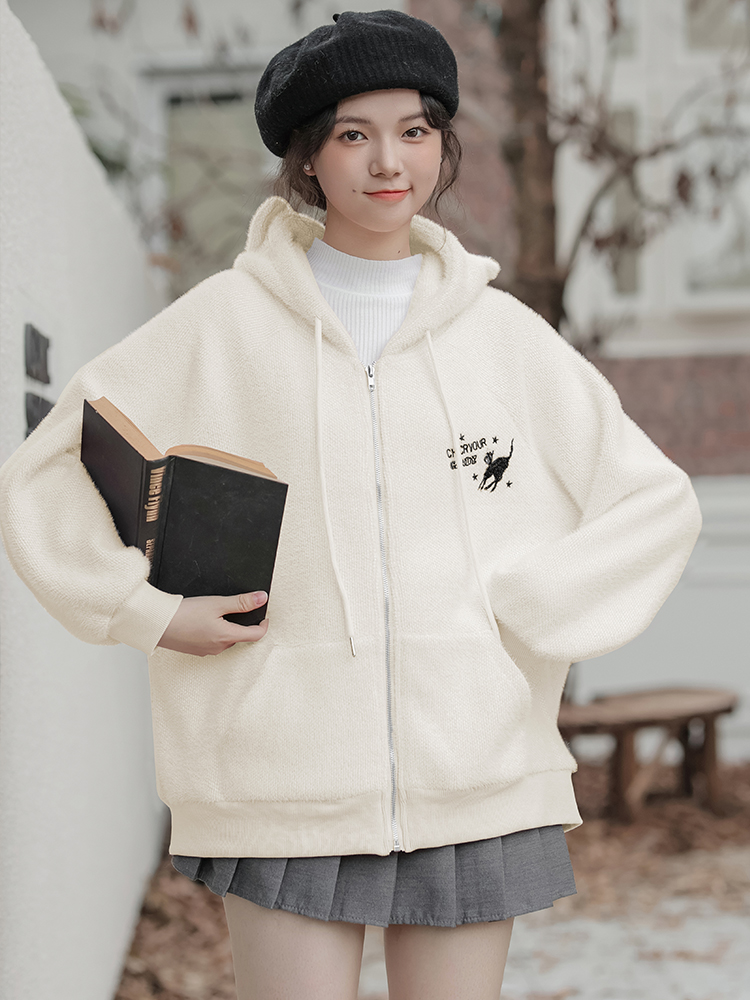 Fuzzy Black Cat Embroidery Retro Cat Ear Beige Loose Raglan Sleeve Hooded Jacket - Image 4
